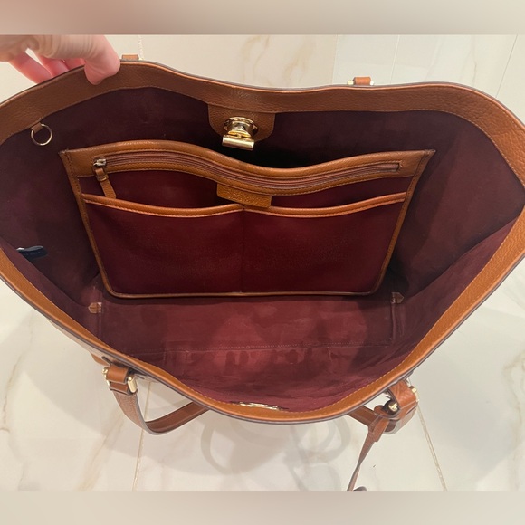 Cole Haan - Large Turn Lock Tote Bag (British Tan) - Picture 3 of 3